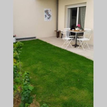 Le Jardin Des Pommiers A Disneyland Chessy Chessy (Seine-et-Marne) Exterior foto
